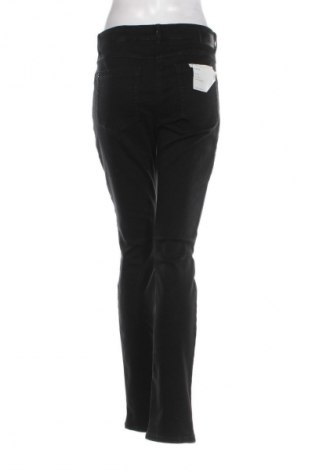 Damskie jeansy Gerry Weber, Rozmiar M, Kolor Czarny, Cena 186,99 zł