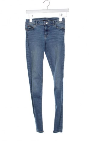 Γυναικείο Τζίν H&M, Μέγεθος XS, Χρώμα Μπλέ, Τιμή 6,06 €
