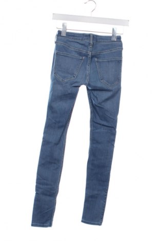 Γυναικείο Τζίν Hollister, Μέγεθος XXS, Χρώμα Μπλέ, Τιμή 6,99 €