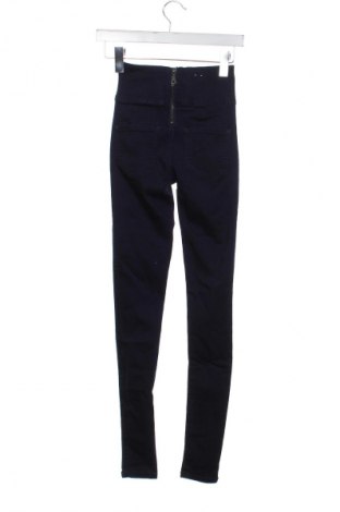 Γυναικείο Τζίν Pieces, Μέγεθος XXS, Χρώμα Μπλέ, Τιμή 46,65 €