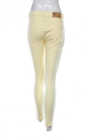 Γυναικείο Τζίν Place du Jour, Μέγεθος S, Χρώμα Κίτρινο, Τιμή 8,63 €