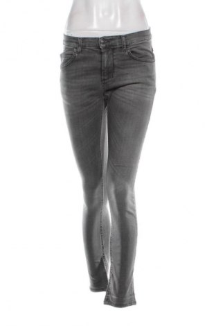 Damen Jeans Sisley, Größe M, Farbe Schwarz, Preis 10,99 €