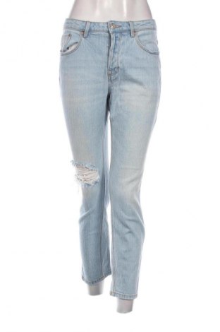 Γυναικείο Τζίν Stradivarius, Μέγεθος S, Χρώμα Μπλέ, Τιμή 14,77 €
