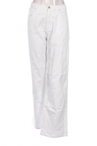 Dámské džíny  Unbranded, Velikost XL, Barva Bílá, Cena  439,00 Kč