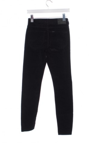 Damskie sztruksy Lee, Rozmiar XS, Kolor Czarny, Cena 33,99 zł