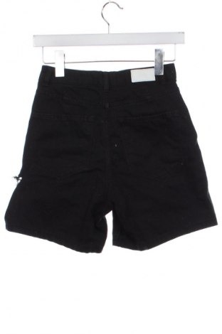 Dámské kraťasy  Bershka, Velikost XS, Barva Černá, Cena  119,00 Kč