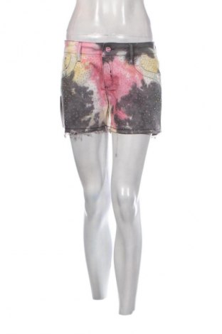 Női rövidnadrág Cipo & Baxx, Méret M, Szín Sokszínű, Ár 7 359 Ft