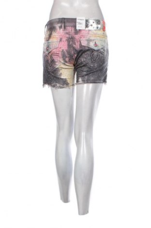 Női rövidnadrág Cipo & Baxx, Méret M, Szín Sokszínű, Ár 7 359 Ft