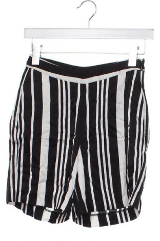 Dámské kraťasy  Day Birger Et Mikkelsen, Velikost XS, Barva Vícebarevné, Cena  99,00 Kč