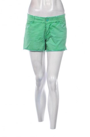 Női rövidnadrág Devergo, Méret M, Szín Sokszínű, Ár 669 Ft