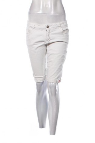 Női rövidnadrág Edc By Esprit, Méret M, Szín Bézs, Ár 2 439 Ft