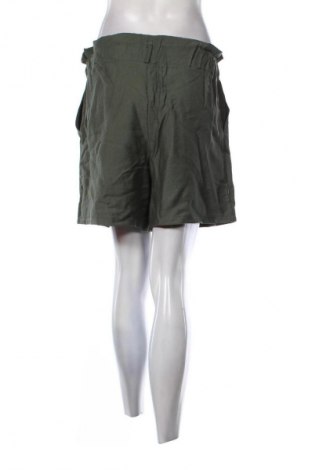 Női rövidnadrág Flare, Méret M, Szín Zöld, Ár 3 128 Ft