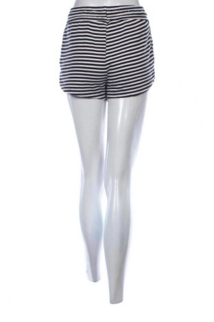Dámské kraťasy  H&M, Velikost XS, Barva Vícebarevné, Cena  125,00 Kč