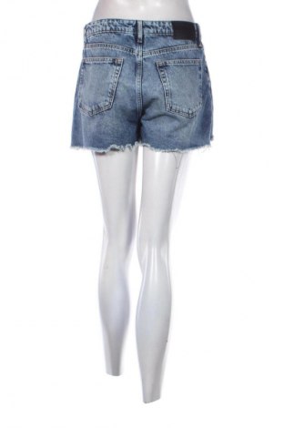 Dámske kraťasy  ONLY, Veľkosť M, Farba Modrá, Cena  4,95 €