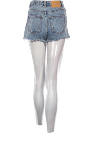 Dámské kraťasy  Pull&Bear, Velikost XS, Barva Modrá, Cena  109,00 Kč