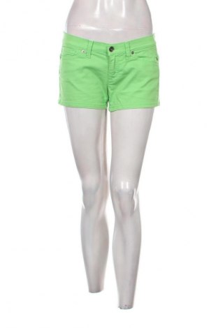 Dámské kraťasy  United Colors Of Benetton, Velikost L, Barva Zelená, Cena  149,00 Kč