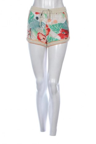 Női rövidnadrág Vero Moda, Méret S, Szín Sokszínű, Ár 1 649 Ft