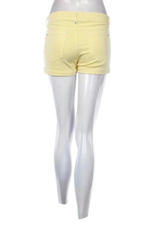 Női rövidnadrág Zara, Méret S, Szín Sárga, Ár 1 289 Ft