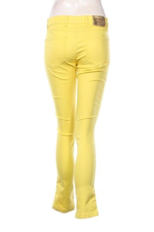 Dámské kalhoty  Escada, Velikost S, Barva Žlutá, Cena  2 299,00 Kč