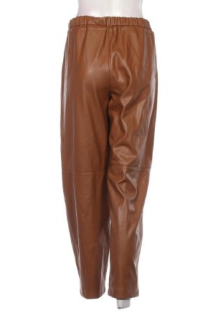 Pantaloni de femei Gerry Weber, Mărime M, Culoare Maro, Preț 261,99 Lei