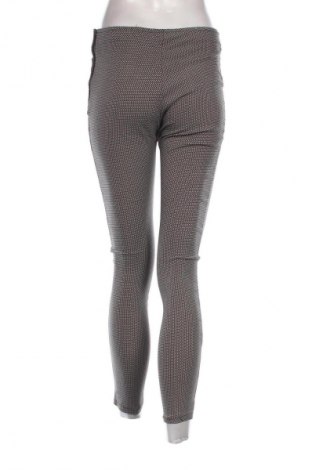 Γυναικείο παντελόνι Primark, Μέγεθος M, Χρώμα Πολύχρωμο, Τιμή 1,99 €