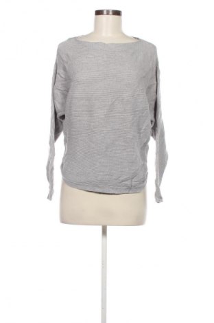 Dámský svetr Unbranded, Velikost S, Barva Šedá, Cena  239,00 Kč
