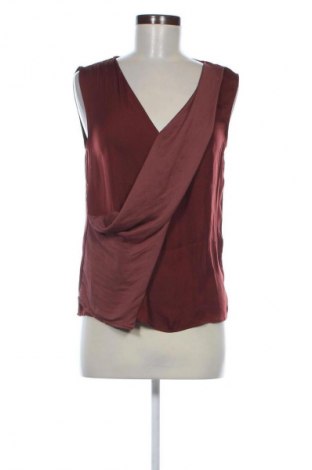 Női top Sisley, Méret M, Szín Barna, Ár 3 319 Ft