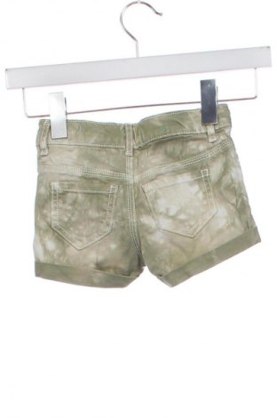 Dziecięce szorty United Colors Of Benetton, Rozmiar 2-3y/ 98-104 cm, Kolor Kolorowy, Cena 107,01 zł