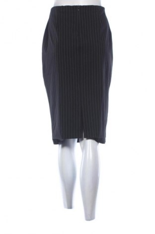 Пола Bershka, Размер M, Цвят Многоцветен, Цена 4,60 €