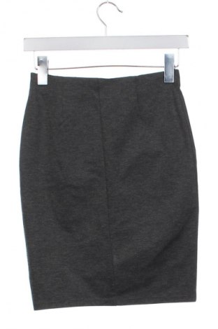 Sukně Gina Tricot, Velikost XS, Barva Šedá, Cena  79,00 Kč