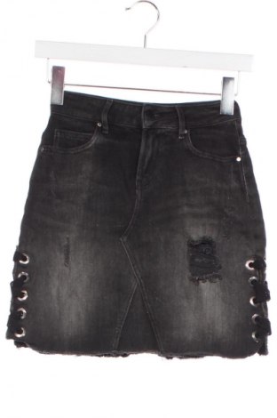 Пола Guess, Размер XXS, Цвят Черен, Цена 23,00 €