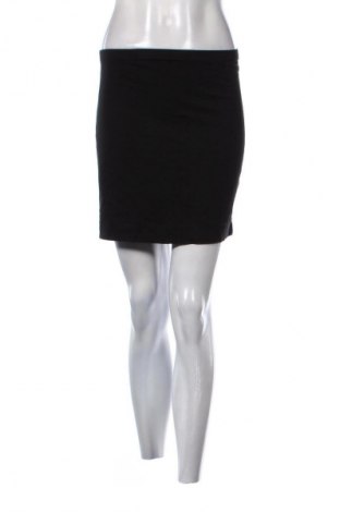 Sukně H&M, Velikost M, Barva Černá, Cena  134,00 Kč