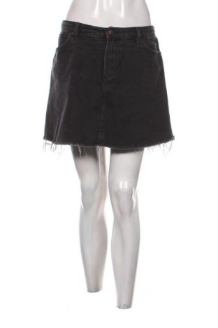 Пола H&M Divided, Размер M, Цвят Сив, Цена 2,55 €