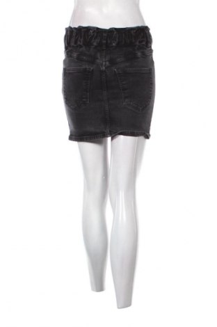 Sukně Pull&Bear, Velikost S, Barva Černá, Cena  79,00 Kč