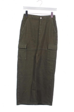 Пола Reserved, Размер XS, Цвят Зелен, Цена 5,62 €