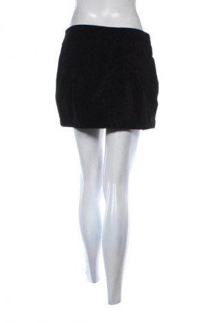 Sukně Reserved, Velikost M, Barva Černá, Cena  89,00 Kč