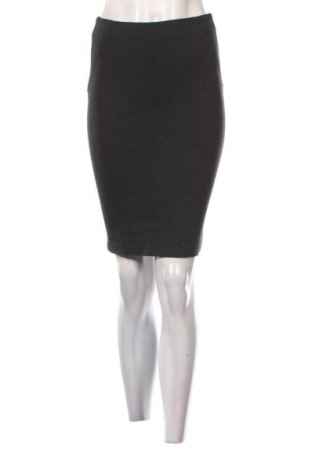 Sukně Zara Trafaluc, Velikost S, Barva Šedá, Cena  79,00 Kč