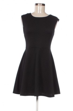 Sukienka Atmosphere, Rozmiar M, Kolor Czarny, Cena 30,99 zł