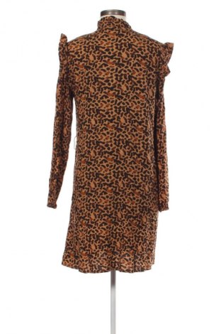 Kleid B.Young, Größe M, Farbe Mehrfarbig, Preis € 5,99