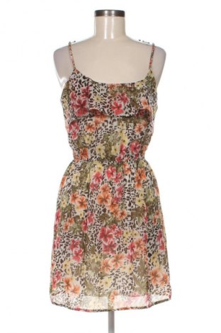 Ruha Bershka, Méret M, Szín Sokszínű, Ár 2 000 Ft