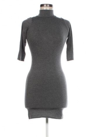 Ruha Boohoo, Méret S, Szín Szürke, Ár 1 669 Ft