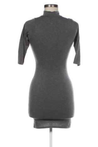 Ruha Boohoo, Méret S, Szín Szürke, Ár 1 669 Ft