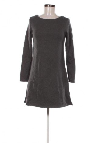 Kleid C&A, Größe XS, Farbe Grau, Preis 2,99 €