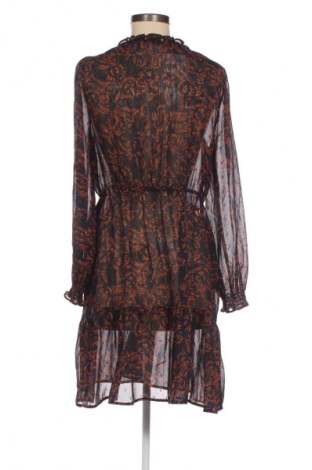 Kleid Deeluxe, Größe M, Farbe Mehrfarbig, Preis € 4,86