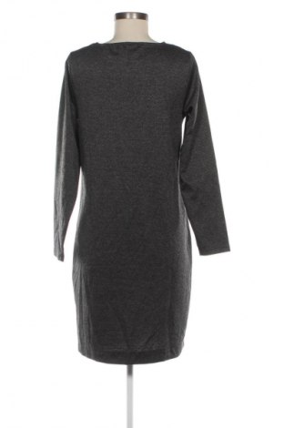 Kleid Essentials, Größe S, Farbe Mehrfarbig, Preis 2,99 €