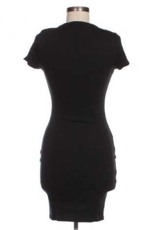 Šaty  Fb Sister, Velikost M, Barva Černá, Cena  149,00 Kč