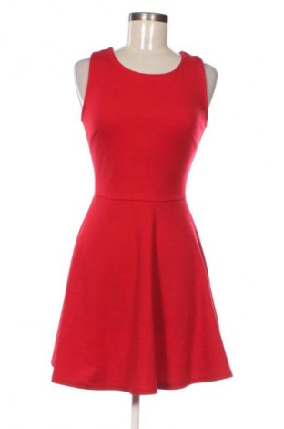 Šaty  Fb Sister, Velikost S, Barva Červená, Cena  159,00 Kč