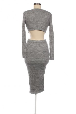 Φόρεμα Forever 21, Μέγεθος S, Χρώμα Γκρί, Τιμή 4,99 €