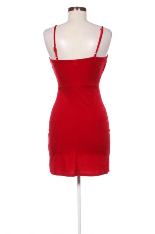 Ruha George, Méret M, Szín Piros, Ár 669 Ft