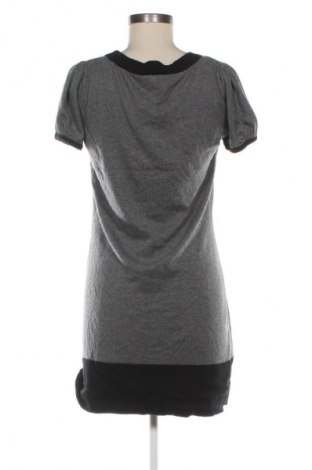 Ruha Gina, Méret M, Szín Szürke, Ár 1 909 Ft